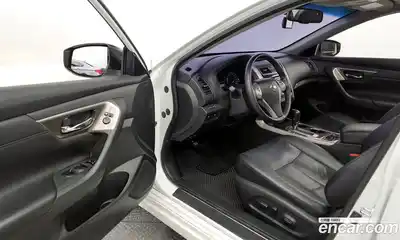 Nissan Altima 2015 2.5 Автомат в Москве № 295810, миниатюра 7