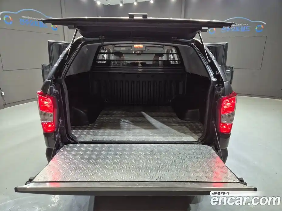 SsangYong Rexton 2019 2.2 Автомат в Москве № 29608, фото 16