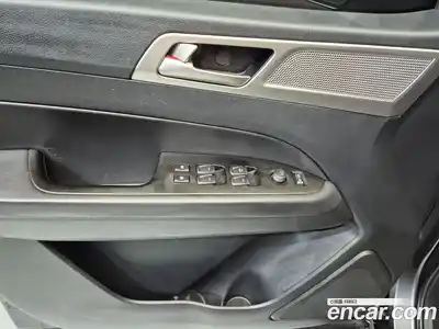 SsangYong Rexton 2019 2.2 Автомат в Москве № 29608, миниатюра 6