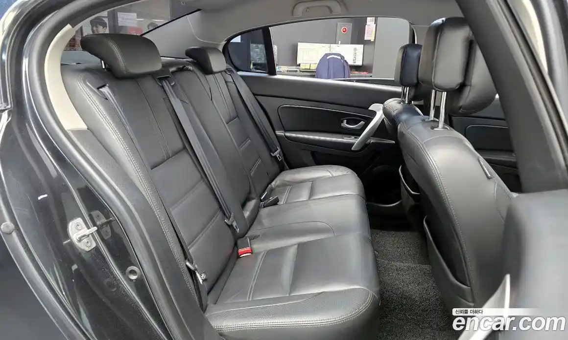 Renault SM5 2016 2.0 Автомат в Москве № 299646, фото 12