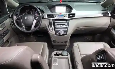 Honda Odyssey 2013 3.5 Автомат в Москве № 303060, миниатюра 5