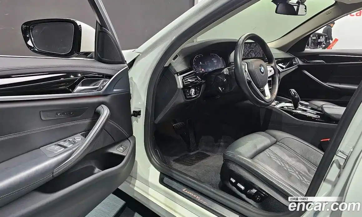 BMW 5-Series 2020 2.0 Автомат в Москве № 304504, фото 19