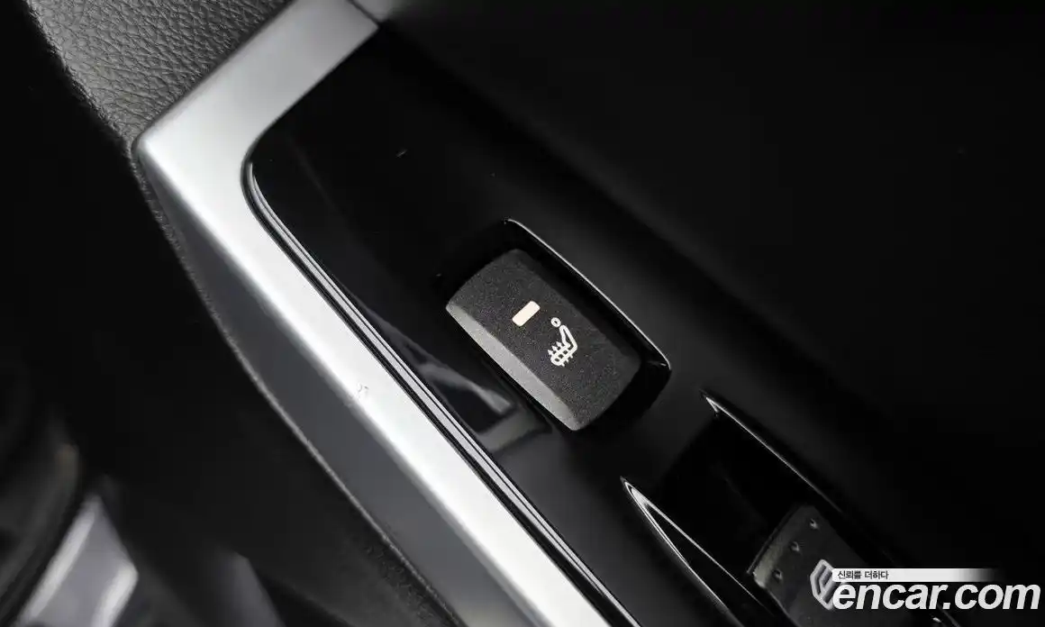 SsangYong Korando 2015 2.0 Автомат в Москве № 30478, фото 5