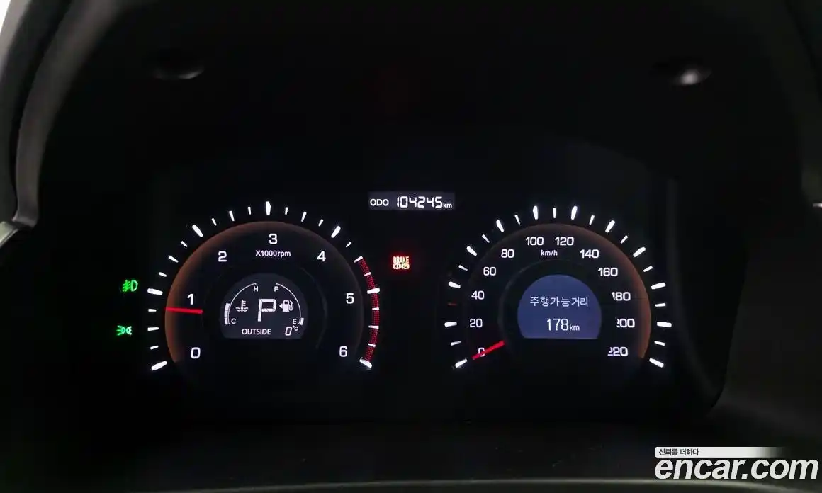 SsangYong Korando 2015 2.0 Автомат в Москве № 30478, фото 8