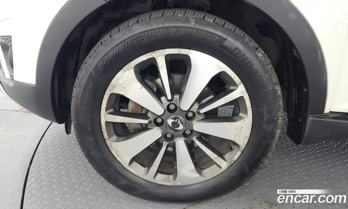 SsangYong Korando 2015 2.0 Автомат в Москве № 30597, фото 11