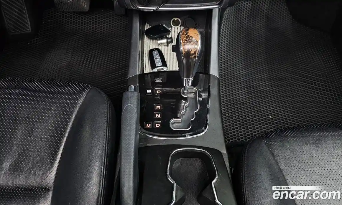 SsangYong Korando 2015 2.0 Автомат в Москве № 30597, фото 6