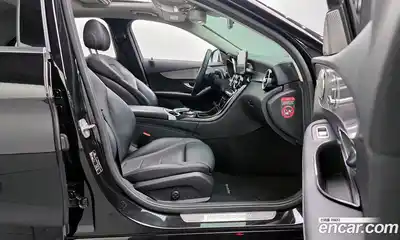 Mercedes-Benz C-Class 2017 2.1 Автомат в Москве № 311548, миниатюра 11