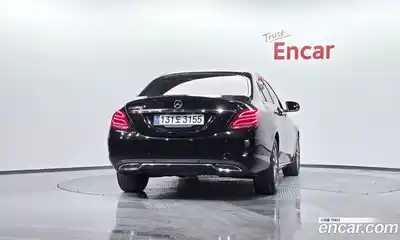 Mercedes-Benz C-Class 2017 2.1 Автомат в Москве № 311548, миниатюра 3