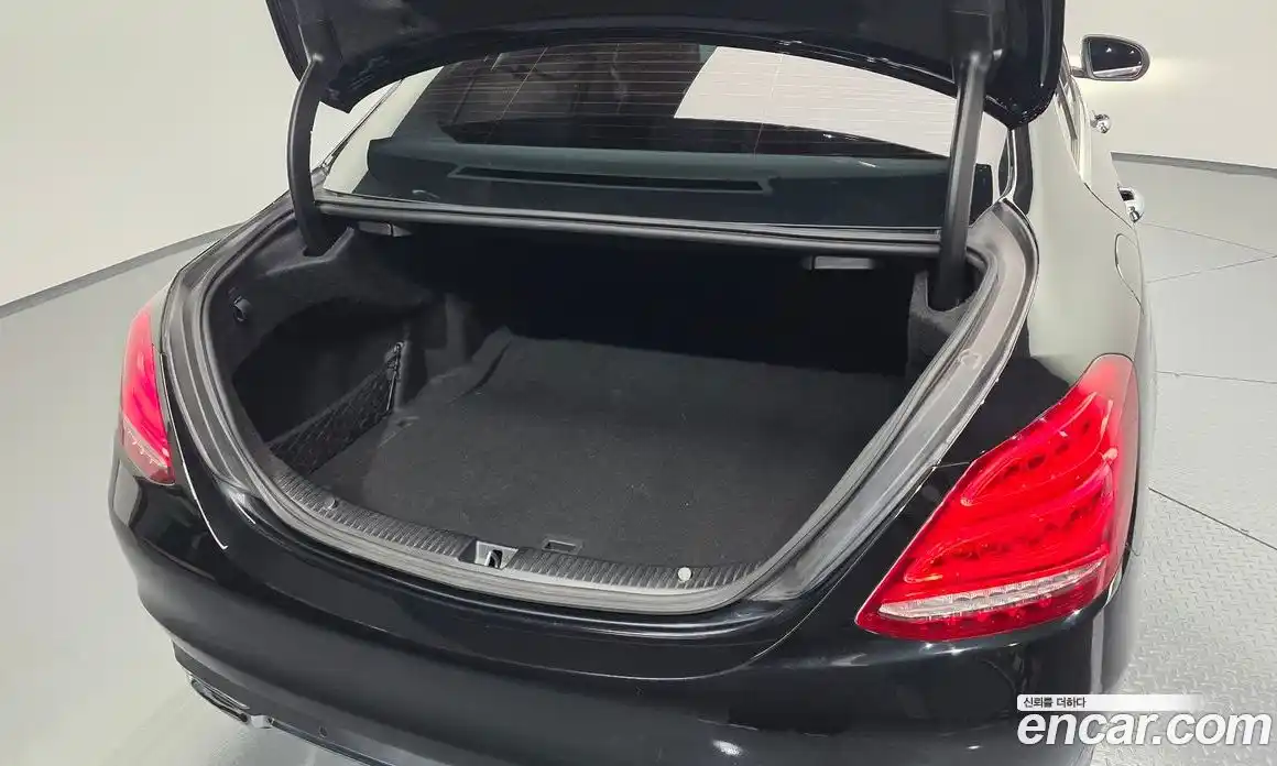 Mercedes-Benz C-Class 2017 2.1 Автомат в Москве № 311548, фото 4