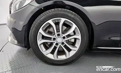 Mercedes-Benz C-Class 2017 2.1 Автомат в Москве № 311548, миниатюра 9