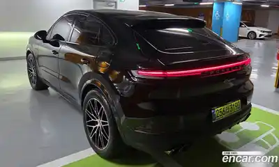 Porsche Cayenne 2025 3.0 Автомат в Москве № 314695, миниатюра 6