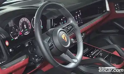 Porsche Cayenne 2025 3.0 Автомат в Москве № 314695, миниатюра 10