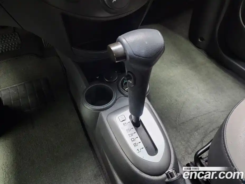 Chevrolet Spark 2012 1.0 Автомат в Москве № 315745, фото 11