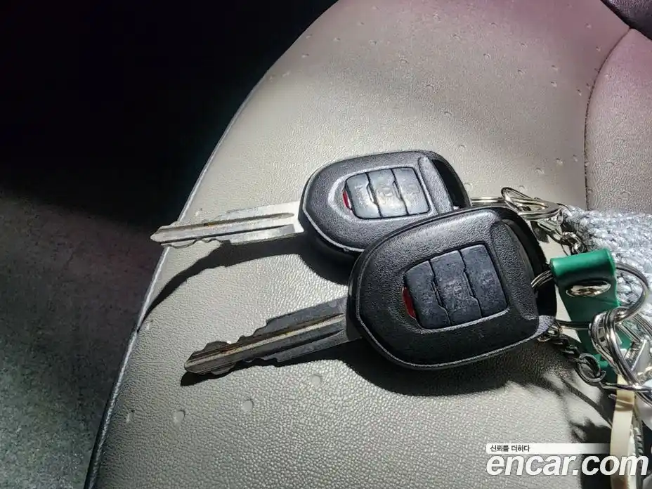 Chevrolet Spark 2012 1.0 Автомат в Москве № 315745, фото 13