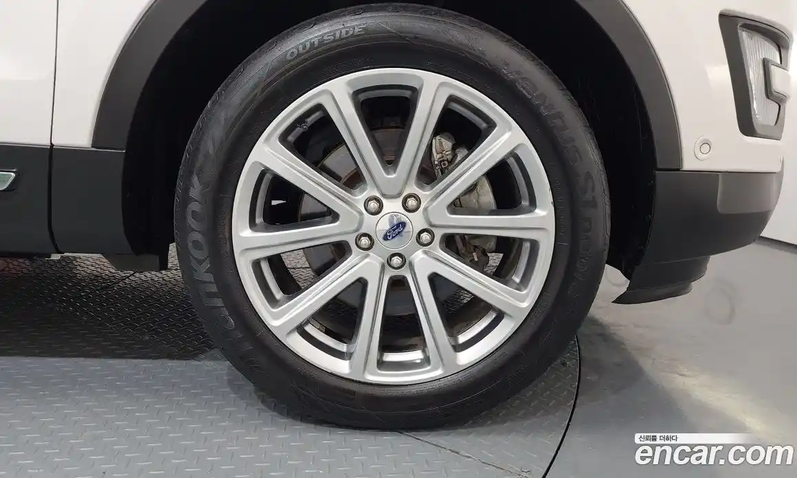 Ford Explorer 2017 2.3 Автомат в Москве № 318870, фото 9