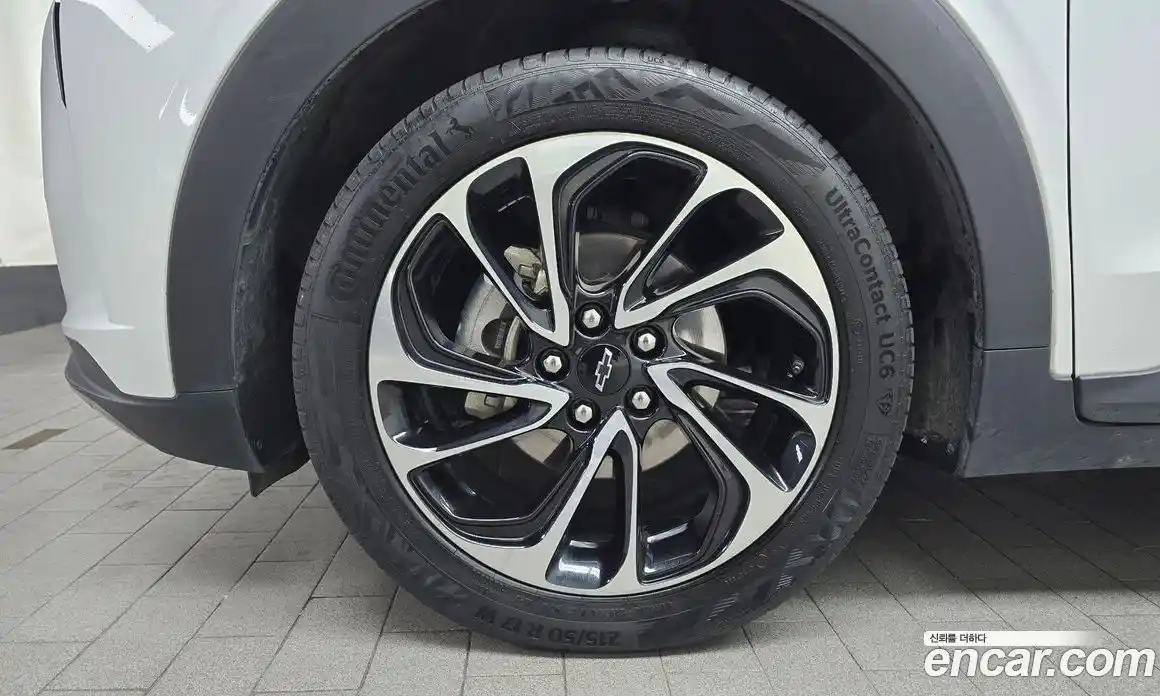 Chevrolet 볼트 EUV 2022 0.2 Автомат в Москве № 332485, фото 11