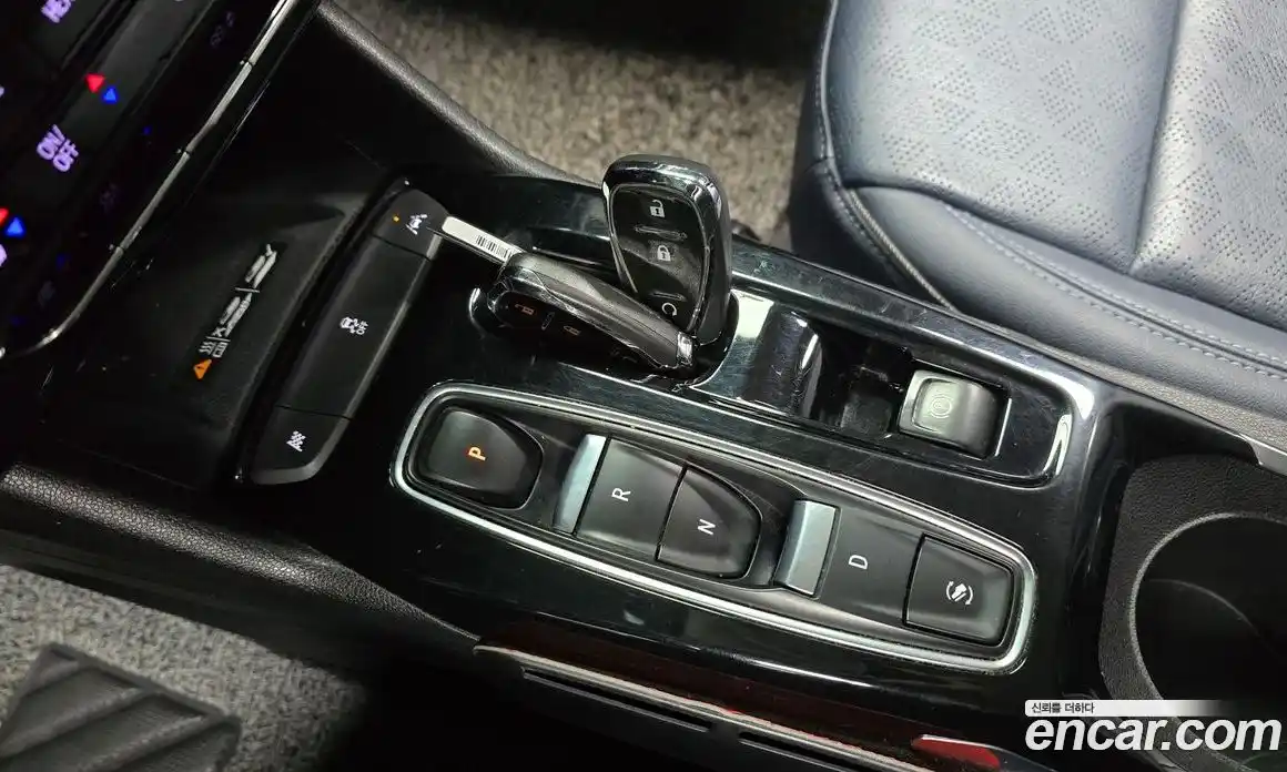 Chevrolet 볼트 EUV 2022 0.2 Автомат в Москве № 332485, фото 18