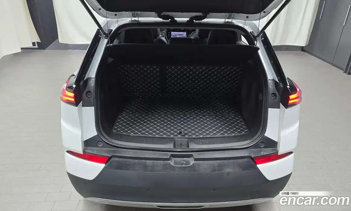 Chevrolet 볼트 EUV 2022 0.2 Автомат в Москве № 332485, фото 10