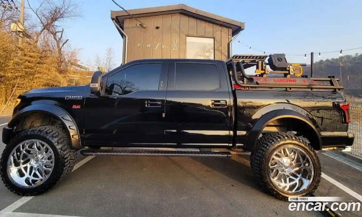 Ford F150 2016 5.0 Автомат в Москве № 337412, фото 4