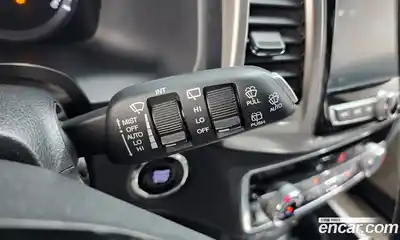 SsangYong Rexton, 2018