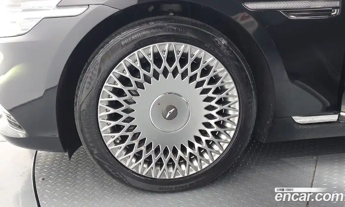 Genesis G90 2019 5.0 Автомат в Москве № 339968, фото 15