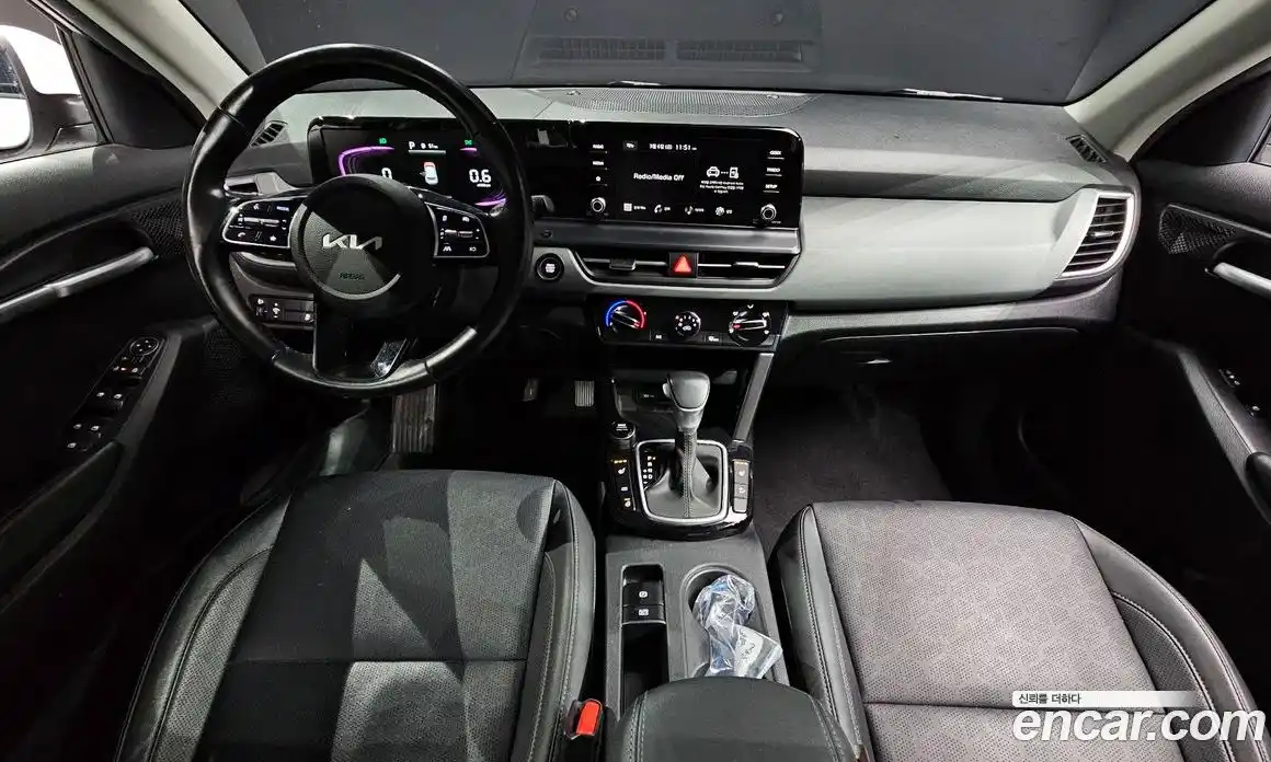 Kia Seltos 2024 2.0 Автомат в Москве № 355099, фото 7