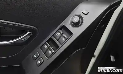 SsangYong Korando 2013 2.0 Автомат в Москве № 35747, миниатюра 11