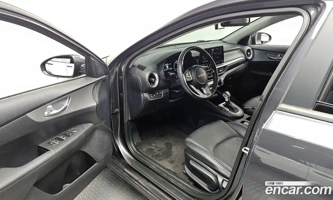 Kia K3 2022 1.6 Автомат в Москве № 361305, фото 11