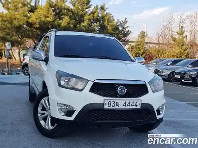 SsangYong Korando 2015 2.0 Автомат в Москве № 36170, миниатюра 2