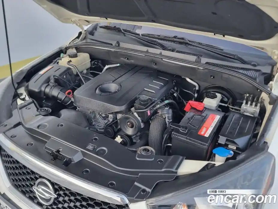 SsangYong Korando 2015 2.0 Автомат в Москве № 36170, фото 5