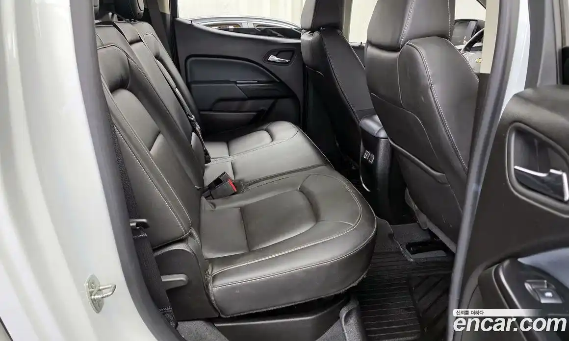 Chevrolet Colorado 2021 3.6 Автомат в Москве № 37046, фото 12