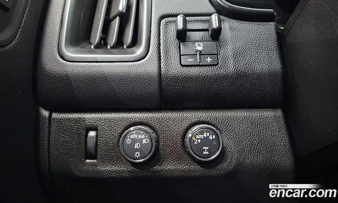 Chevrolet Colorado 2022 3.6 Автомат в Москве № 371090, фото 17