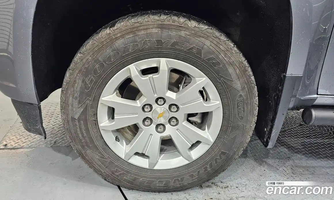 Chevrolet Colorado 2022 3.6 Автомат в Москве № 371090, фото 5