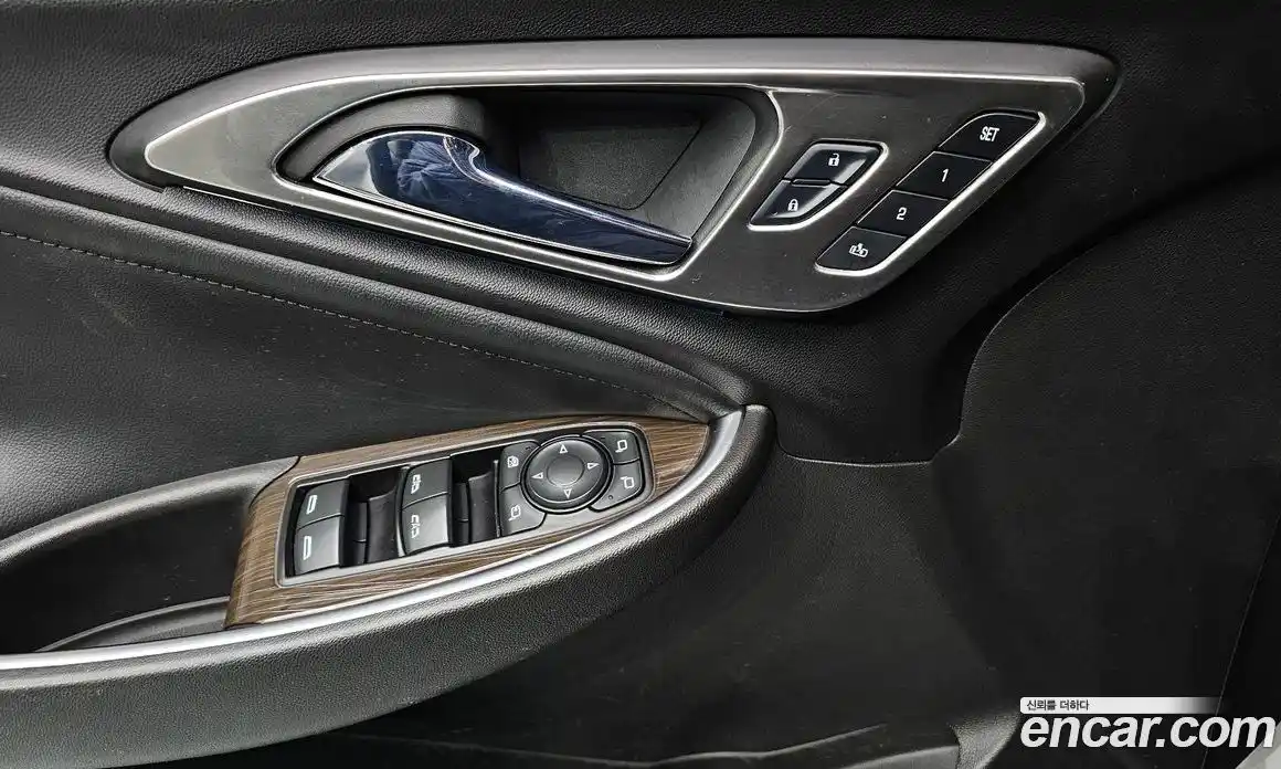 Chevrolet Malibu 2017 2.0 Автомат в Москве № 37353, фото 20