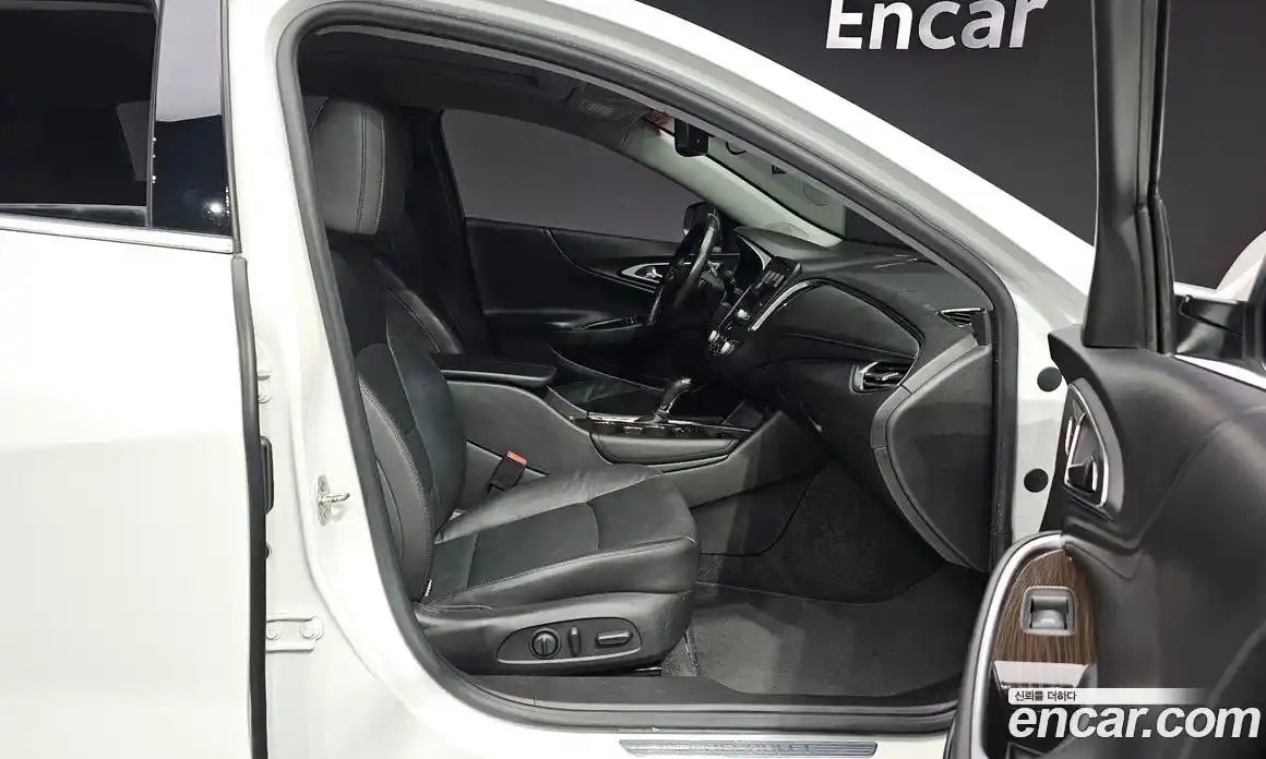 Chevrolet Malibu 2017 2.0 Автомат в Москве № 37353, фото 9