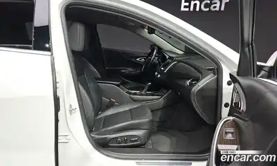 Chevrolet Malibu 2017 2.0 Автомат в Москве № 37353, миниатюра 9