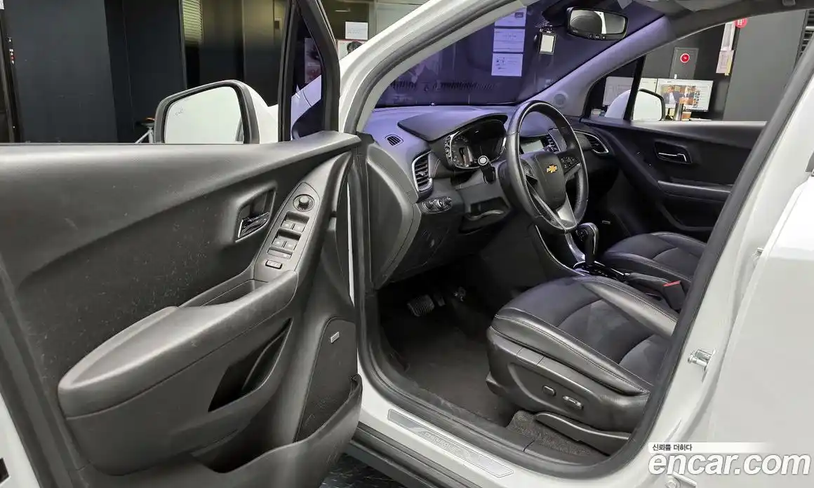 Chevrolet Trax 2017 1.4 Автомат в Москве № 37892, фото 11