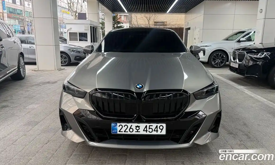 BMW 5-Series 2026 2.0 Автомат в Москве № 383968, фото 3