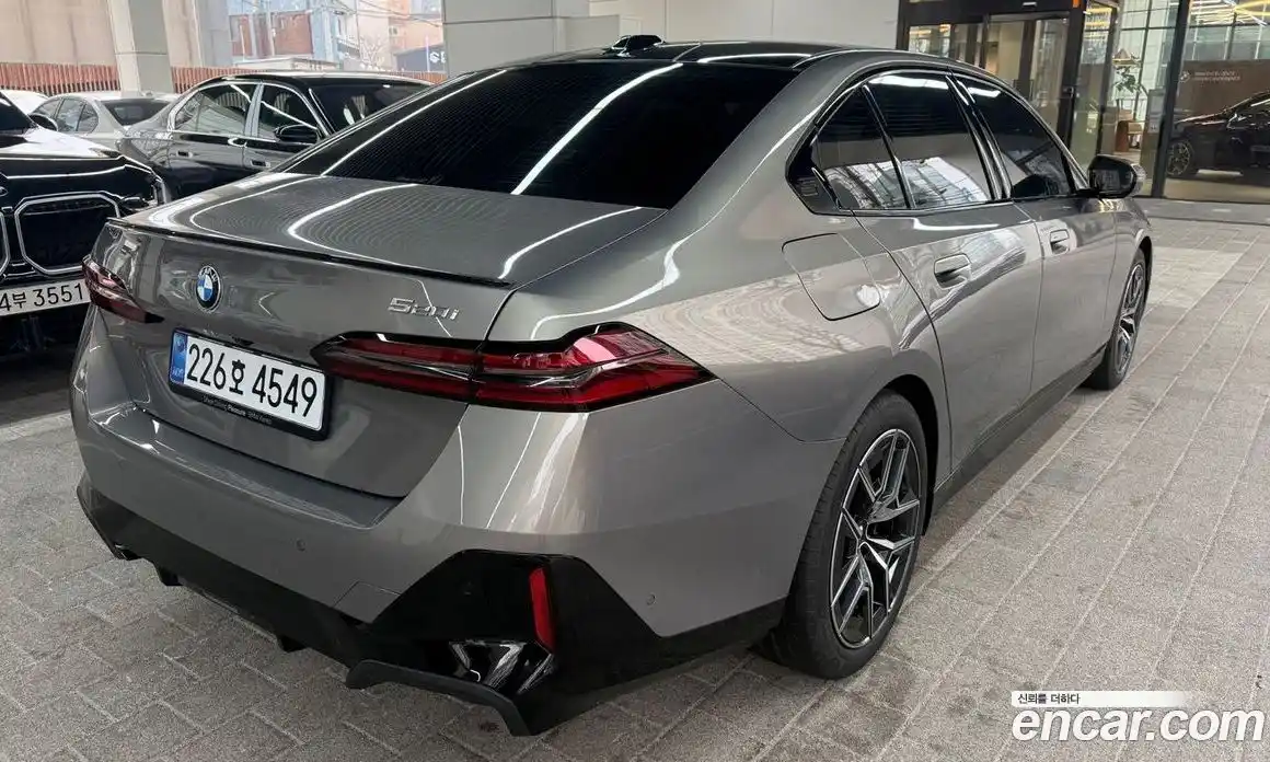 BMW 5-Series 2026 2.0 Автомат в Москве № 383968, фото 5