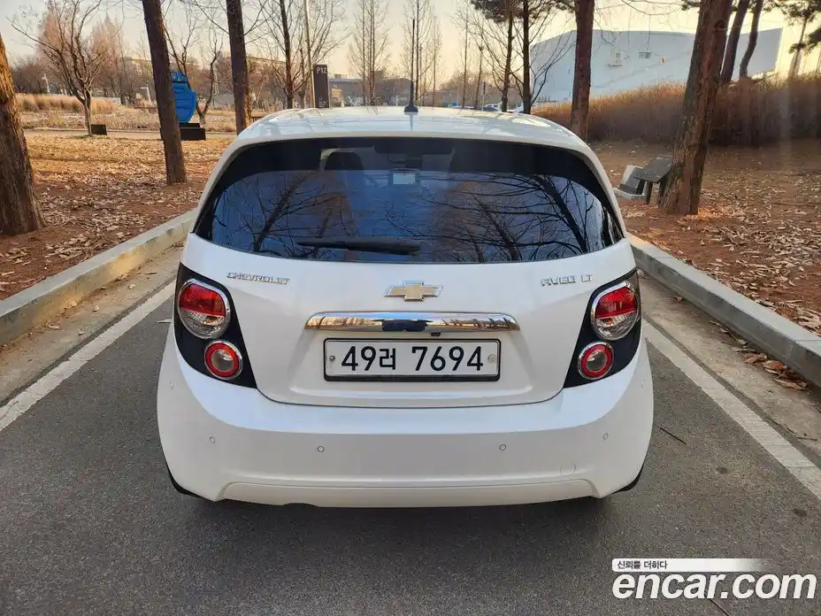 Chevrolet Aveo 2014 1.6 Автомат в Москве № 38711, фото 5