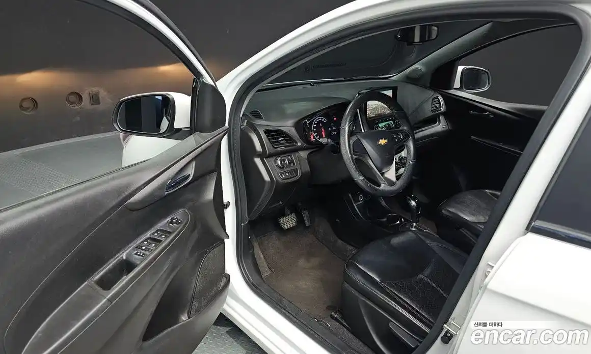 Chevrolet Spark 2016 1.0 Автомат в Москве № 38938, фото 16