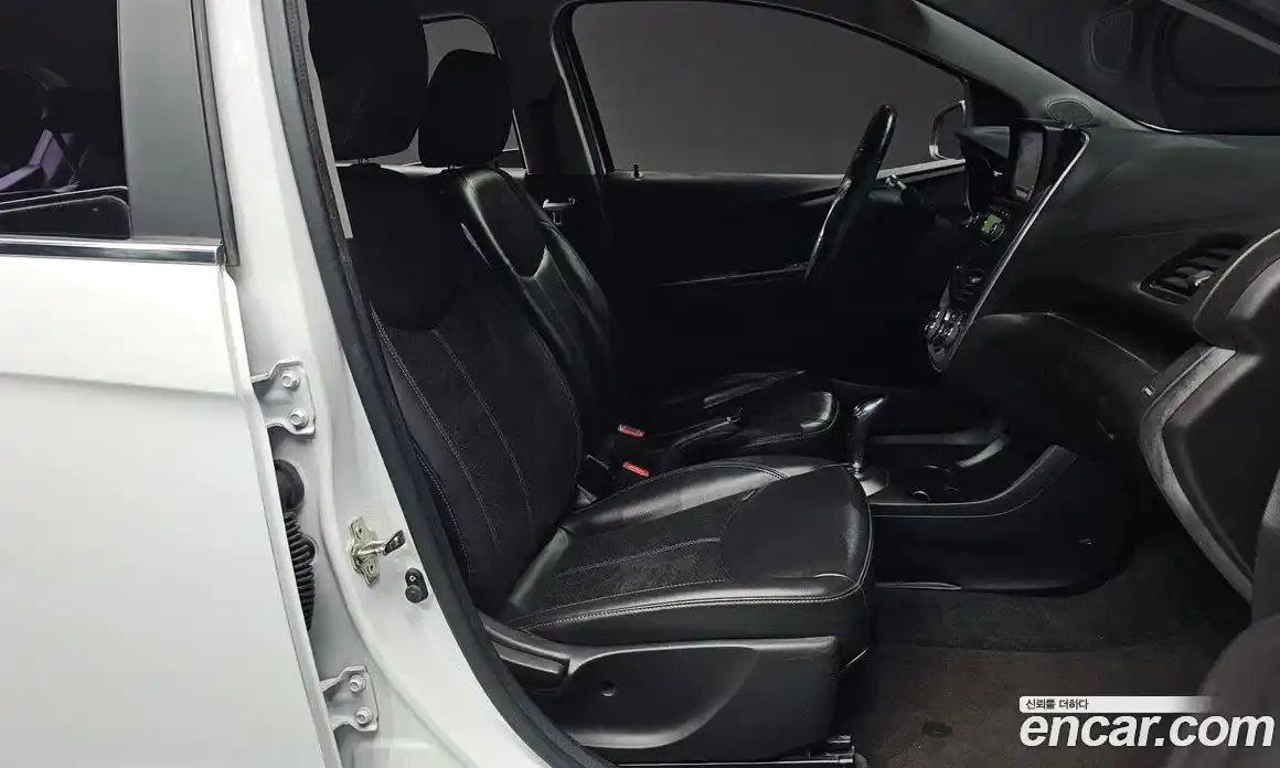 Chevrolet Spark 2016 1.0 Автомат в Москве № 38938, фото 19