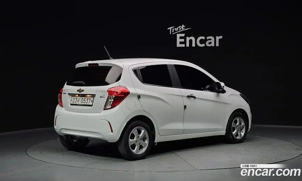 Chevrolet Spark 2016 1.0 Автомат в Москве № 38938, фото 6