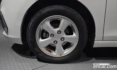 Chevrolet Spark 2016 1.0 Автомат в Москве № 38938, миниатюра 10