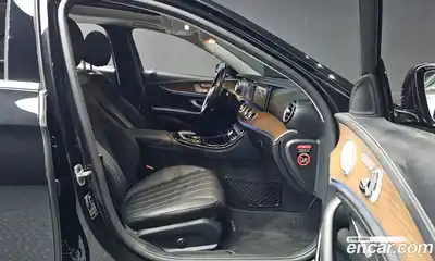 Mercedes-Benz E-Class 2019 2.0 Автомат в Москве № 390791, миниатюра 11
