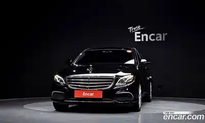 Mercedes-Benz E-Class 2019 2.0 Автомат в Москве № 390791, миниатюра 3