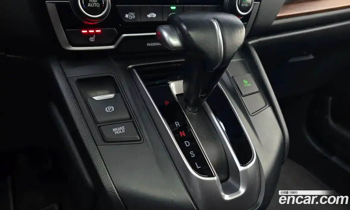 Honda CR-V 2017 1.5 Автомат в Москве № 402455, фото 8