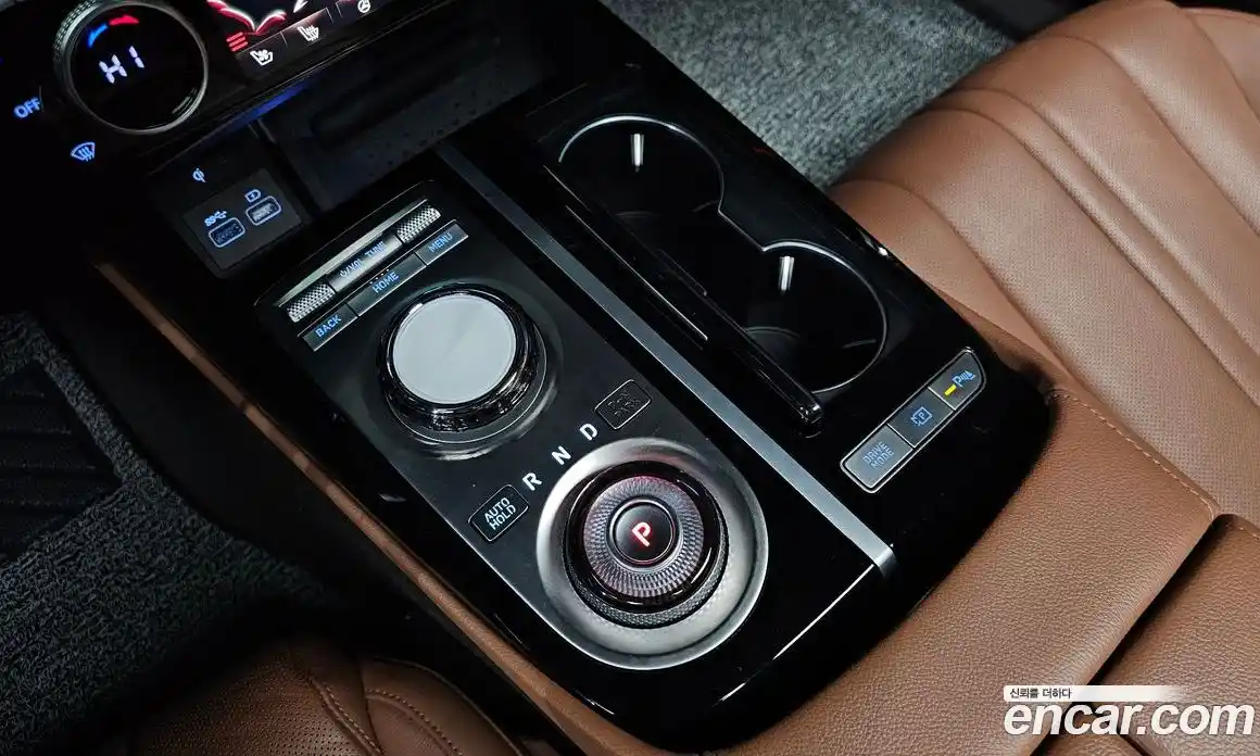 Genesis G80 2024 2.5 Автомат в Москве № 405207, фото 9