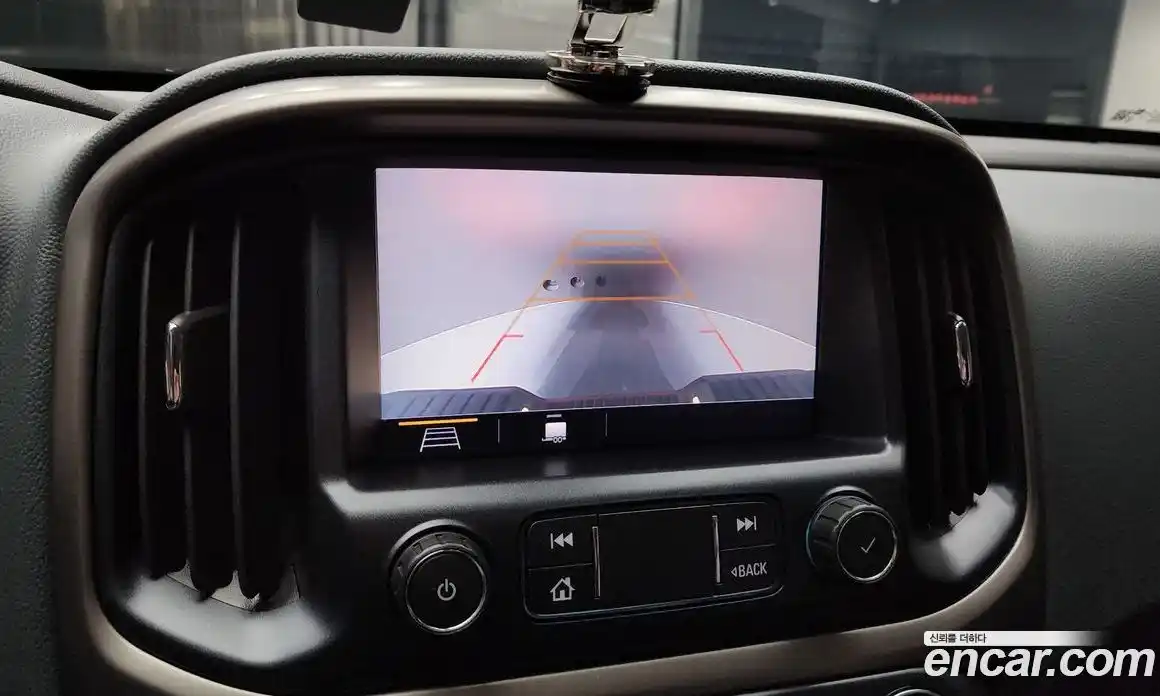 Chevrolet Colorado 2021 3.6 Автомат в Москве № 40529, фото 15