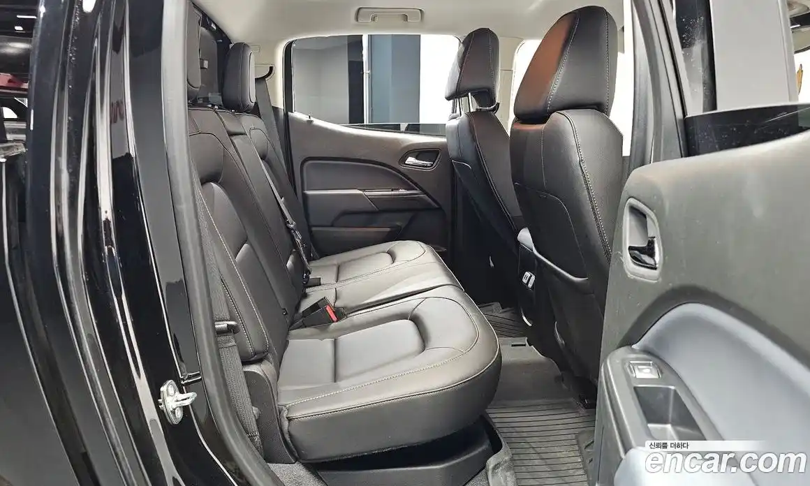 Chevrolet Colorado 2021 3.6 Автомат в Москве № 40966, фото 12